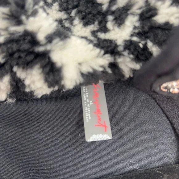 Free People Movement Hit the Slopes Jacket Star Print - Picture 9 of 9